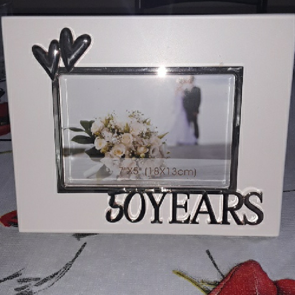 Elegant White Photo Frame with Silver Accents